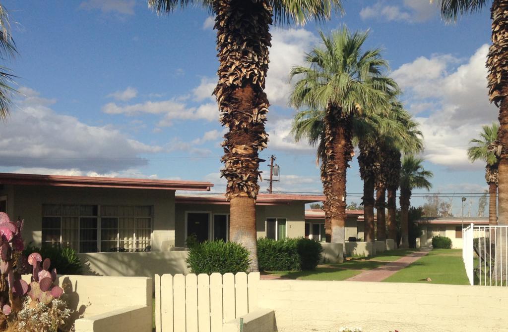 Stanlunds Inn And Suites Borrego Springs Exterior photo